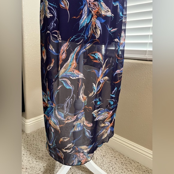 Bloomsbury High-Low Sleeveless Maxi Dress (Small) - Picture 8 of 8